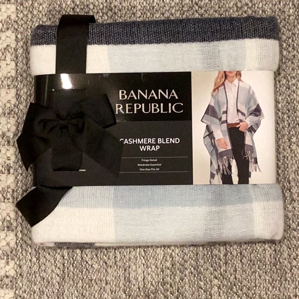 Cashmere blend wrap